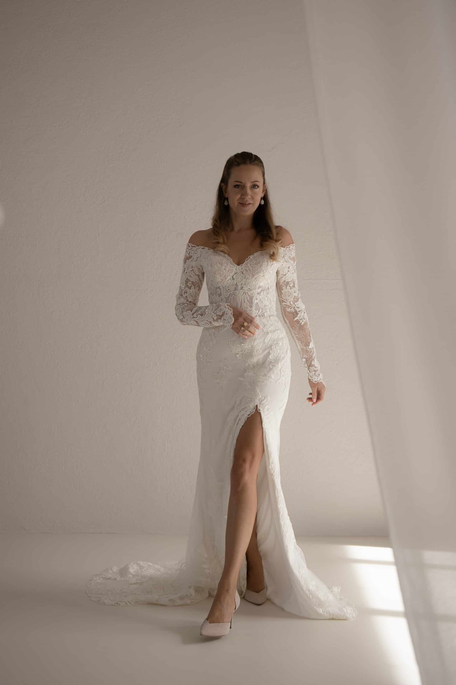 The Dress Brautmode aus Kreuzlingen bei Thurgau Julie the dress - DSC4634 scaled