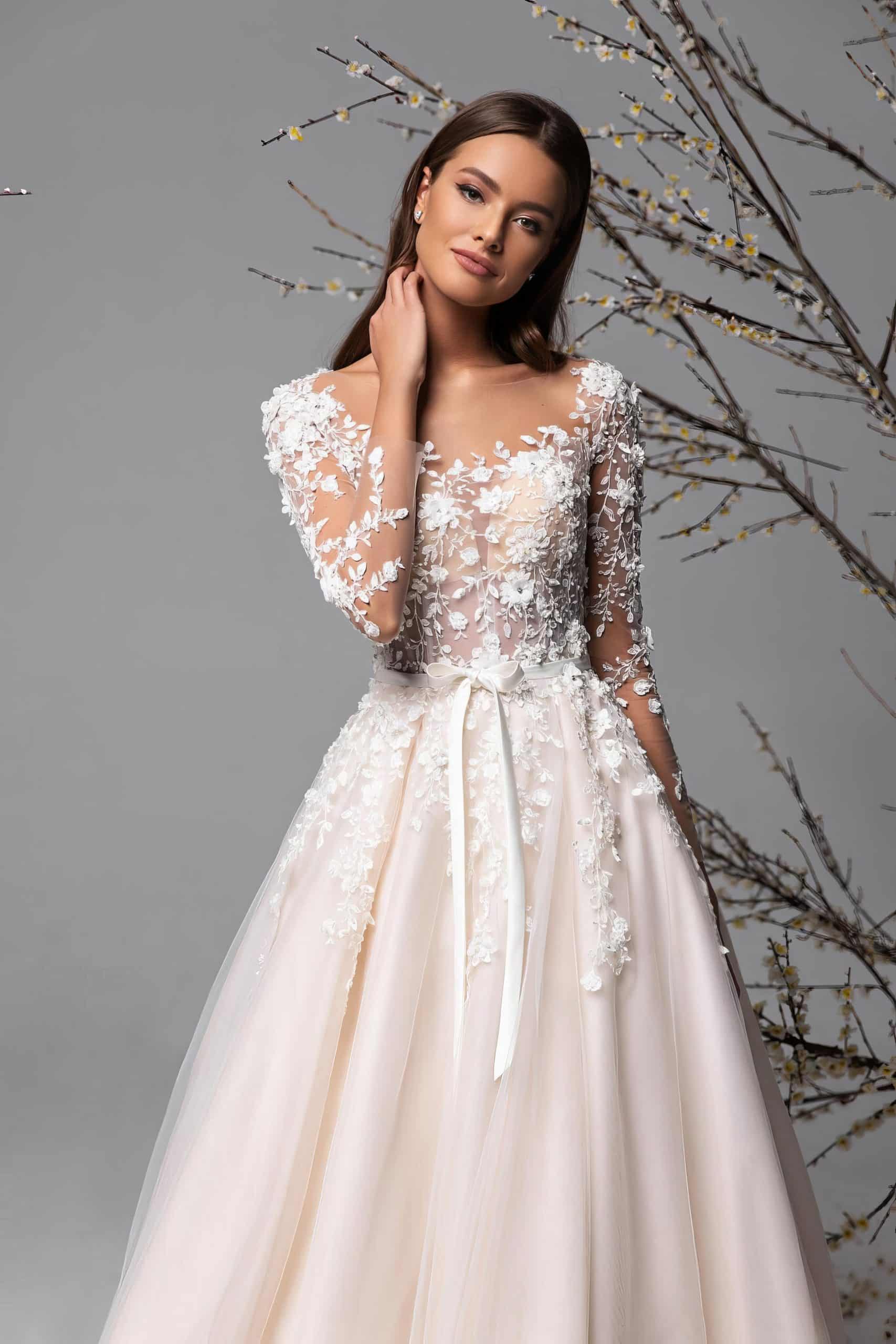 The Dress Brautmode aus Kreuzlingen bei Thurgau Julie the dress - IMG 9736The Dress Brautmode aus Kreuzlingen bei Thurgau Julie the dress scaled