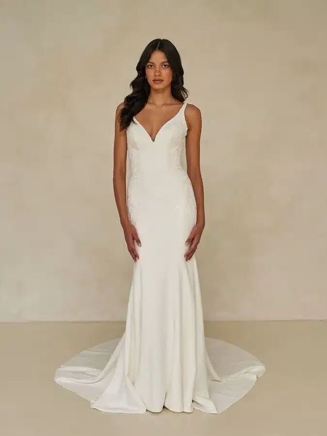 The Dress Brautmode aus Kreuzlingen bei Thurgau Julie the dress - Wray ML25667 5 675x0 1